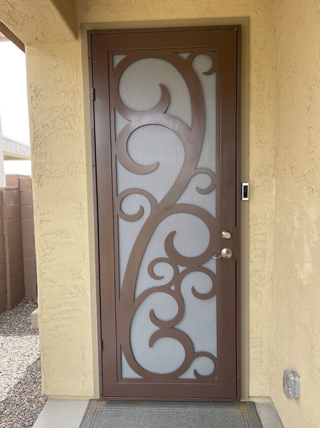 Building Photo - Home for rent