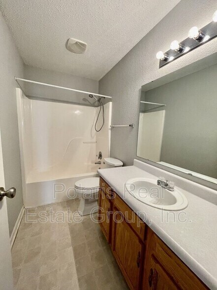 Building Photo - 8241 Brambleberry Dr