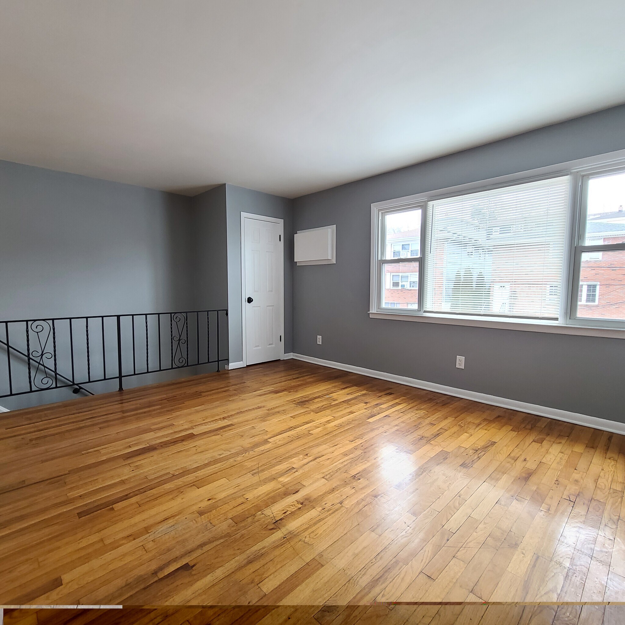 Building Photo - 5211 Cottage Ave