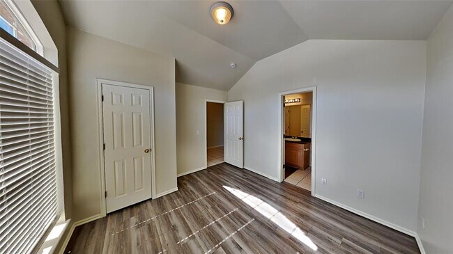 Building Photo - 2013 Cedar Meadow Ln