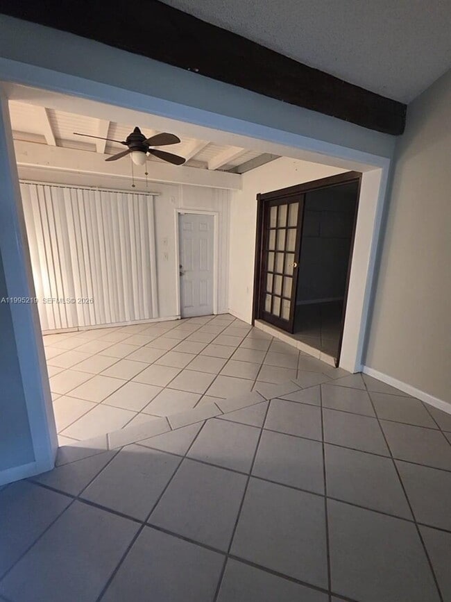 Building Photo - 1752 NW 74th Ave