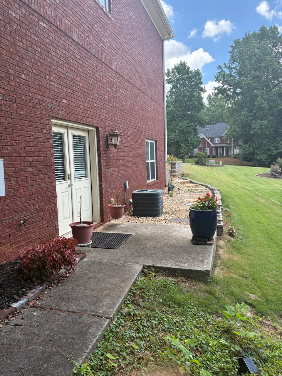 Made it! - 5516 Ridgemoor Dr