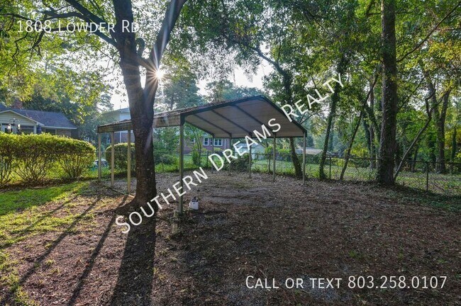 Building Photo - 1808 Lowder Dr