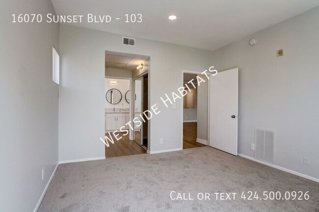 Building Photo - 16070 Sunset Blvd