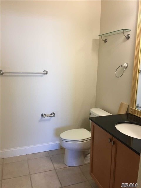 Building Photo - 130 Post Ave