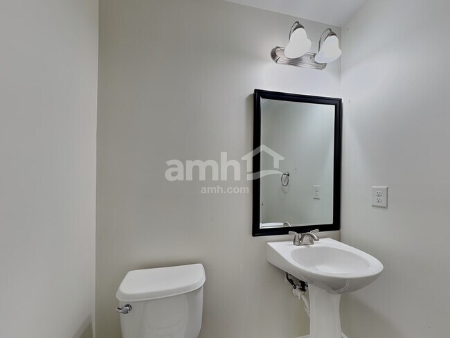 Building Photo - 12814 Settlers Trail Ct