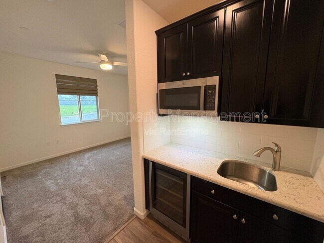 Building Photo - 7427 Tapiro Wy