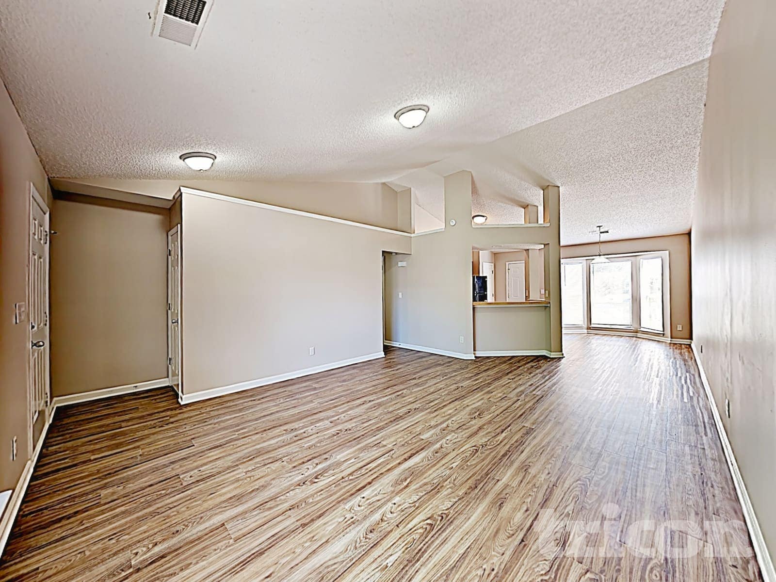 Building Photo - 3041 Old House Cir