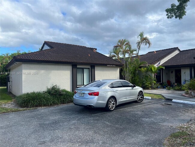 Building Photo - 15232 SW 46th Ln