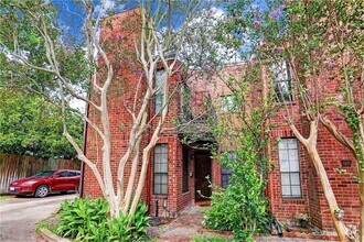 Building Photo - 2732 W Holcombe Blvd