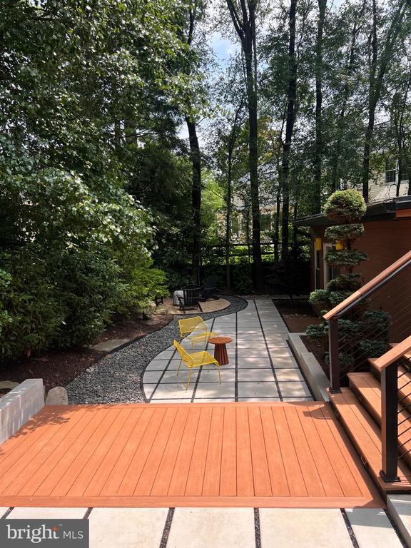 Building Photo - 929 Farm Haven Dr