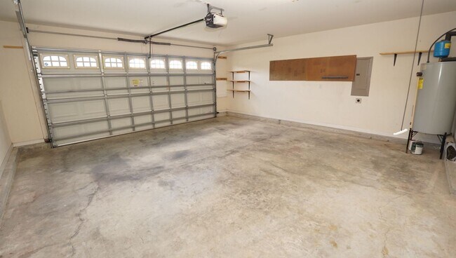 Building Photo - 106 Farmgate Dr