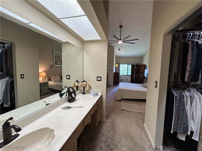 Building Photo - 16540 Heron Coach Way