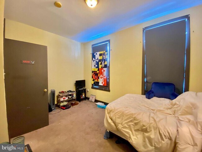 Building Photo - 1435 W Norris St