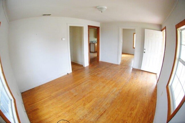 Building Photo - 3080 US-90