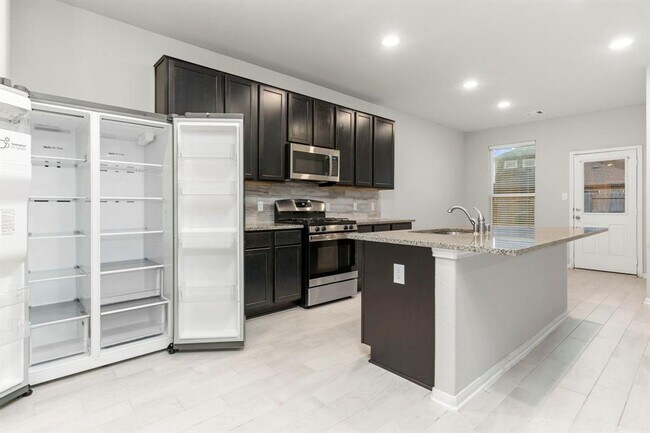 Building Photo - 5406 Rustic Ruby Dr