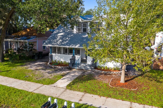 Building Photo - 812 Pennsylvania Ave