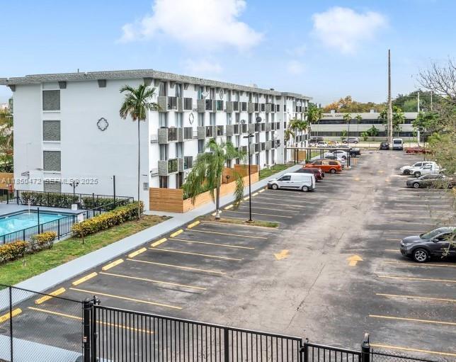 Building Photo - 16450 NW 2nd Ave