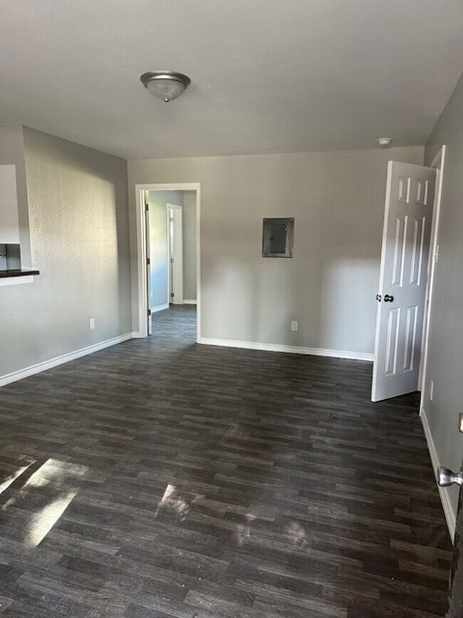 Floorplan - Brentwood Apartments