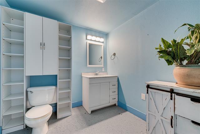 Building Photo - 1088 Harvest Hill Cir
