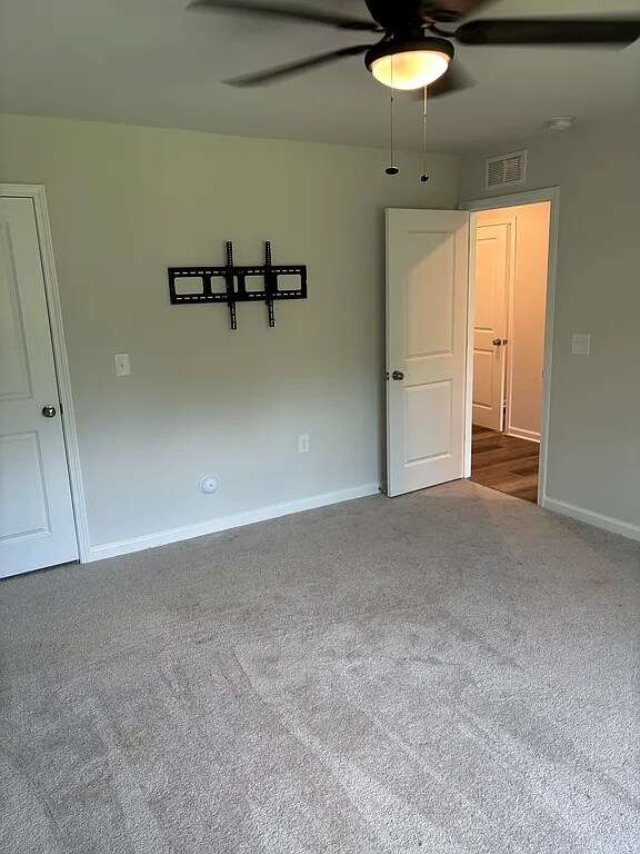 Building Photo - Room in Townhome on Kaya Ct