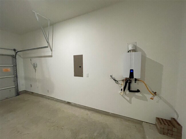 Building Photo - 17415 Lavender Blossom Ln