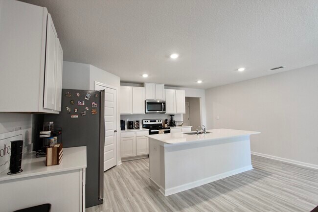 Building Photo - 2662 Saltgrass Wy
