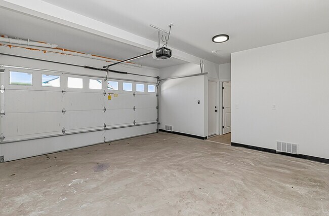 Building Photo - 27523 102nd Ave NW