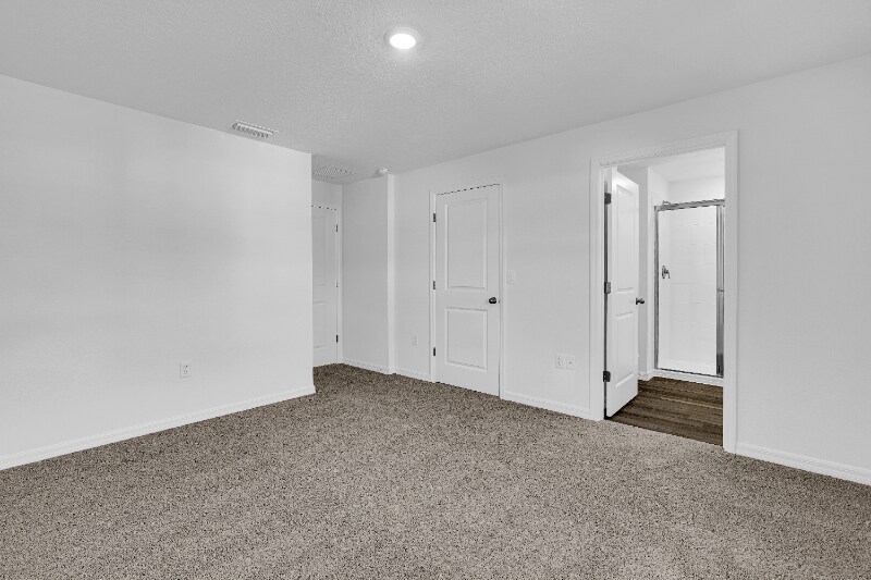 Building Photo - 16599 Barbours Crk Wy