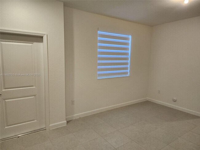 Building Photo - 23339 SW 133rd Ave