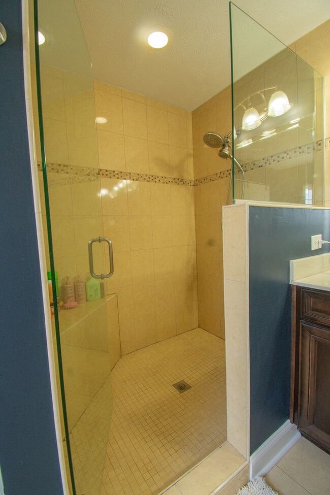 Building Photo - Coming Soon! 2 Bedroom 2 Bathroom with Optional Bonus in Haymount