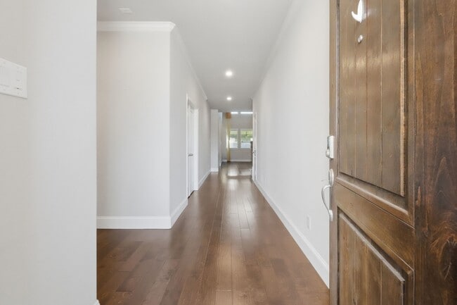 Building Photo - 2809 Andante Green Dr