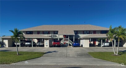 Building Photo - 1303 SW 16th Terrace