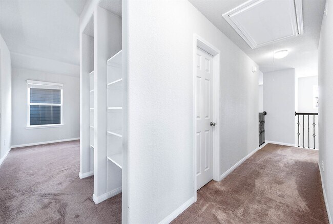 Building Photo - 32322 Dusted Bronze Dr