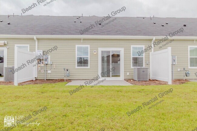 Building Photo - 540 Harrison Mill St