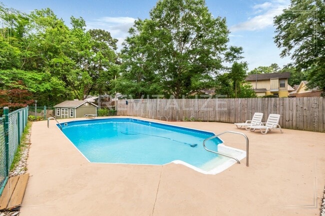 Building Photo - 1724 Rustic Wood Ct