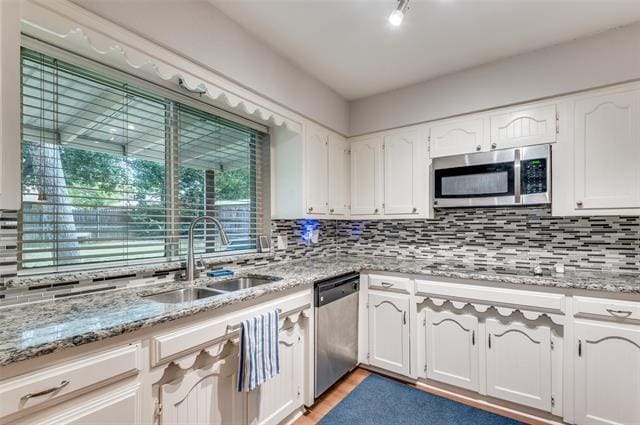 Building Photo - 2828 Oak Forest Dr