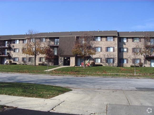 Primary Photo - Jefferson Parkview Condominiums