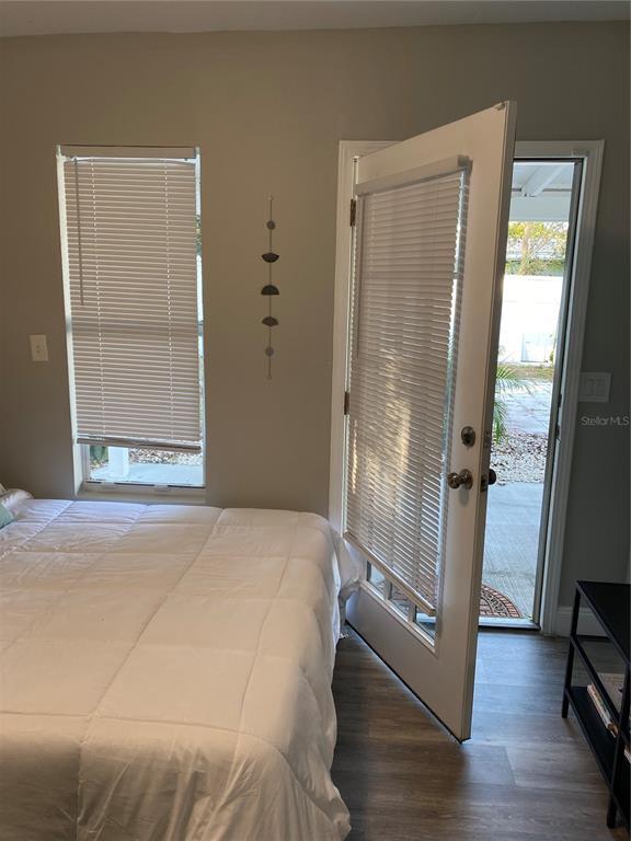 Building Photo - 7014 Glenview Dr