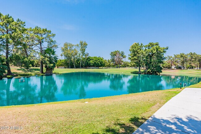 Building Photo - 5110 N 31st Way