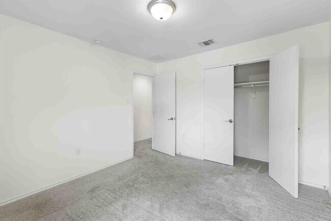 Building Photo - 11012 Culzean Dr