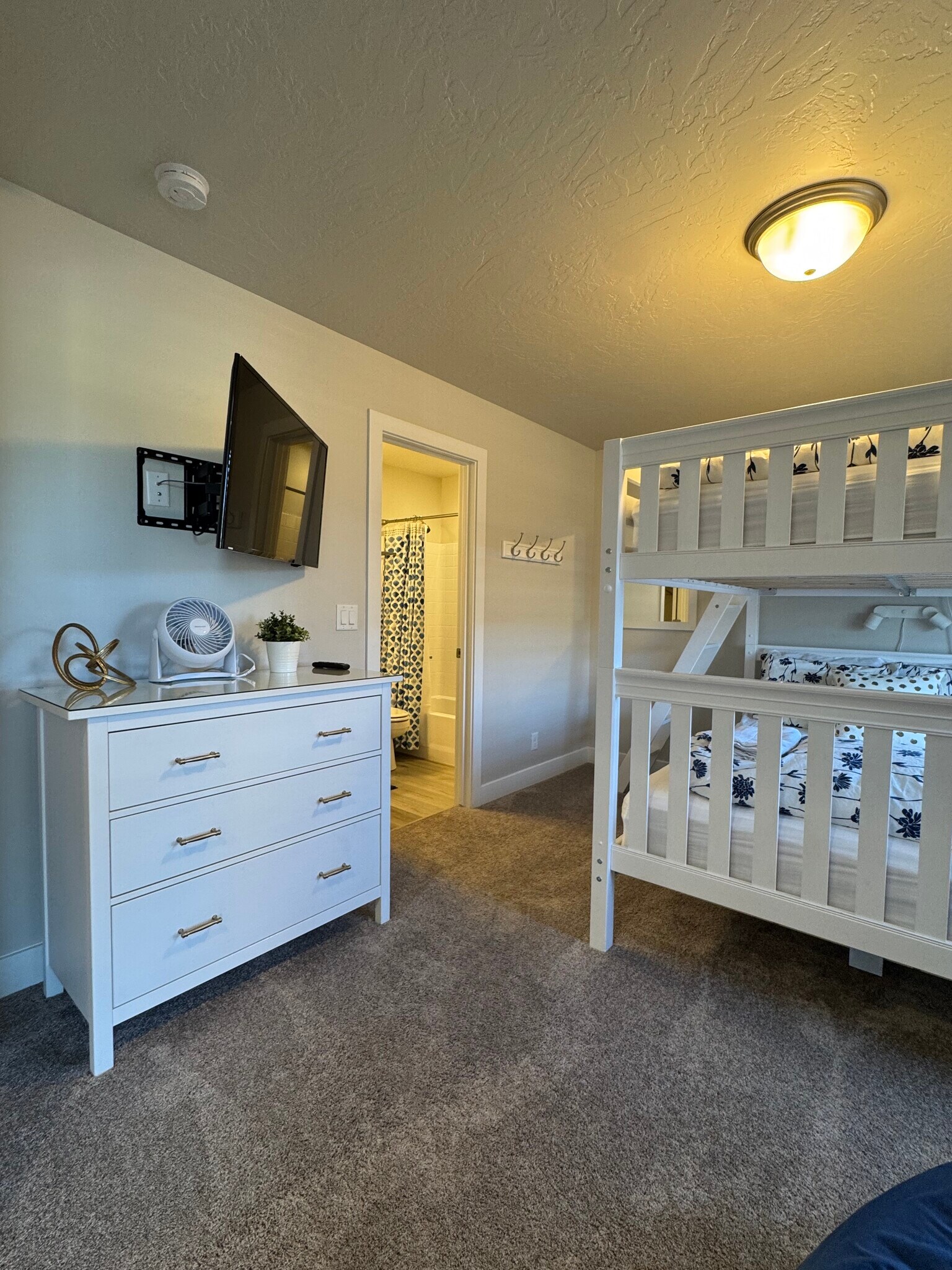 Building Photo - 4804 N Winged Foot Dr