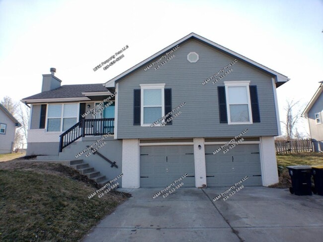 Building Photo - 7024 N Winchester Ave