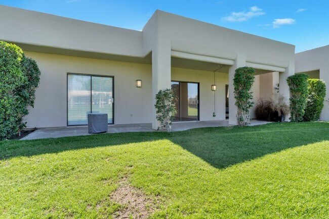 Building Photo - 67278 S Chimayo Dr