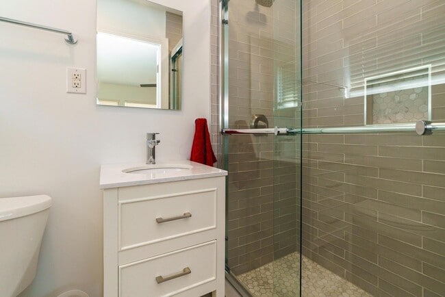 Building Photo - 55 S Merkle Rd