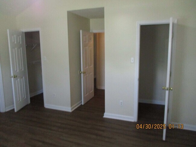 Building Photo - 227 Fire Tower Rd