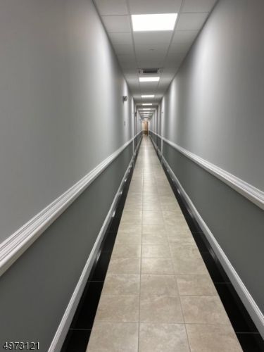 Building Photo - 190 South St