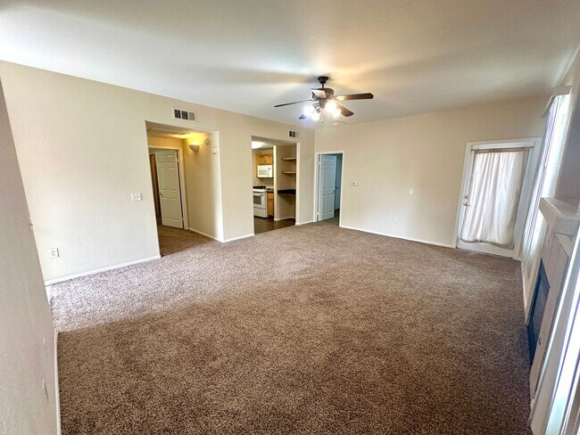 Building Photo - 9975 Peace Way