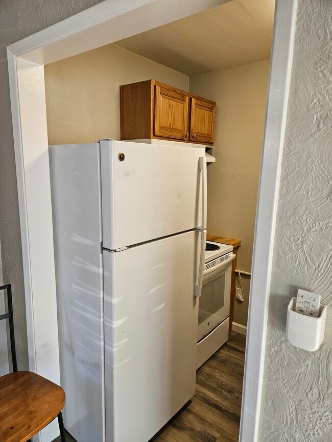 Building Photo - 908 DELTA