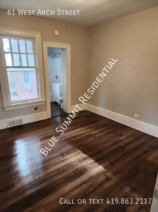 Building Photo - 1 Bedroom 1 Bath Apartment